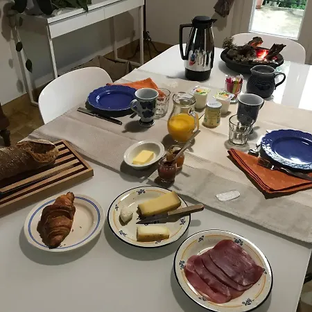 Chez Anne-marie B&B 니옹